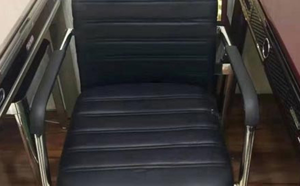 2025年什么牌子阿克苏麻将椅好?选购与保养避坑指南 2025年什么牌子阿克苏麻将椅好?选购与保养避坑指南