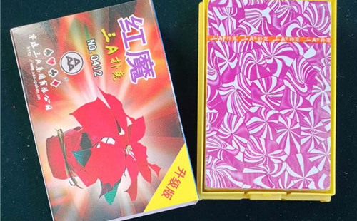 文化传承与多元价值：阿克苏纸牌的现代发展与应用探索